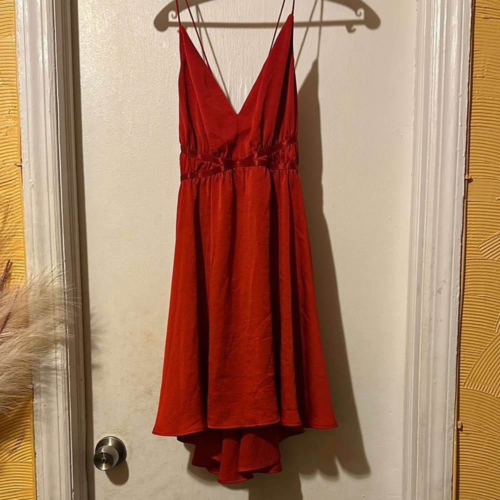 Elegant Red Sleeveless Dress